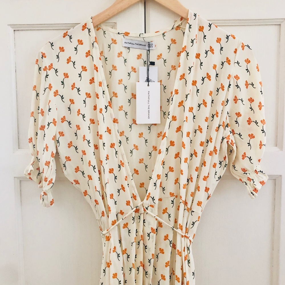 Faithfull the Brand wrap dress - Picture 6 of 6